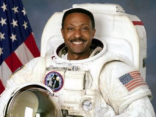 Illustration for article titled Shuttle Stars: America's Black Astronauts